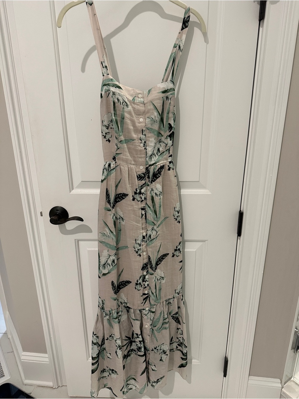 Banana Republic Sleeveless Beige Floral Button-Front Maxi Dress